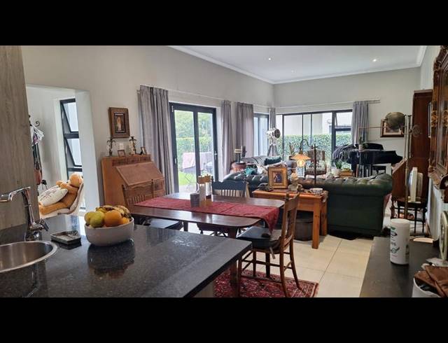3 BEDROOM PROPERTY TO RENT IN MIDSTREAM RIDGE